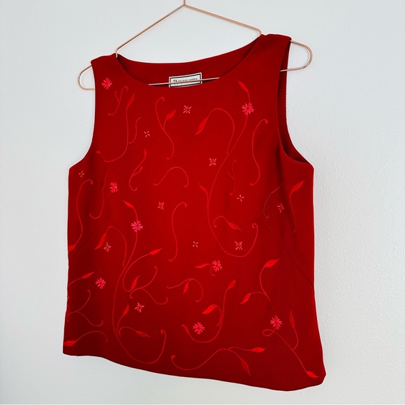 Vintage Travis Ayers Holiday Red Sleeveless Floral Embroidered Blouse Top - Picture 9 of 12